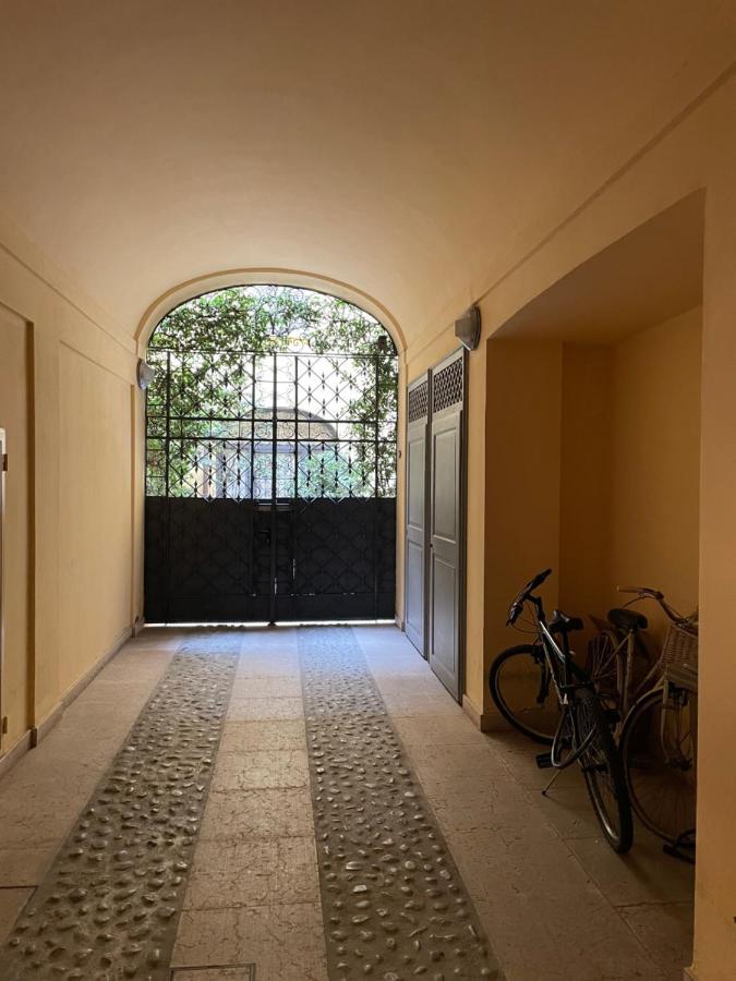 Una Finestra Sul Centro Storico ريجّو إيميليا المظهر الخارجي الصورة